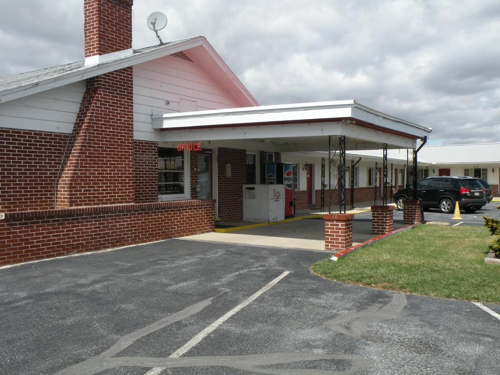 Scottish Motel 3*